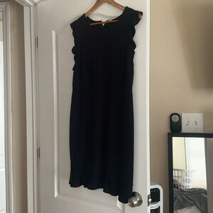 Old Navy dress black ruffle edging